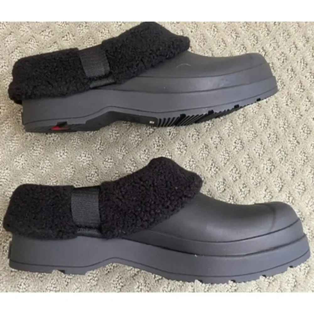 Hunter Black Faux Fur Clogs Men's Sz 9 New in Box